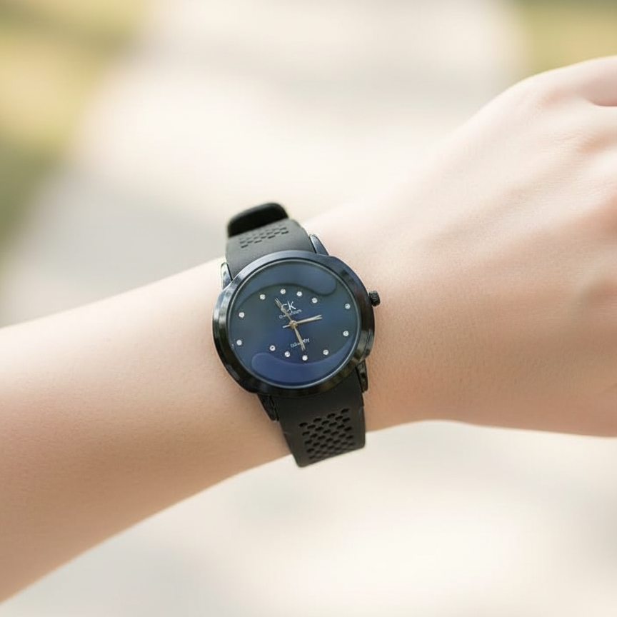 Stylish Quartz Analog Wrist Watch for Men & Women – Black