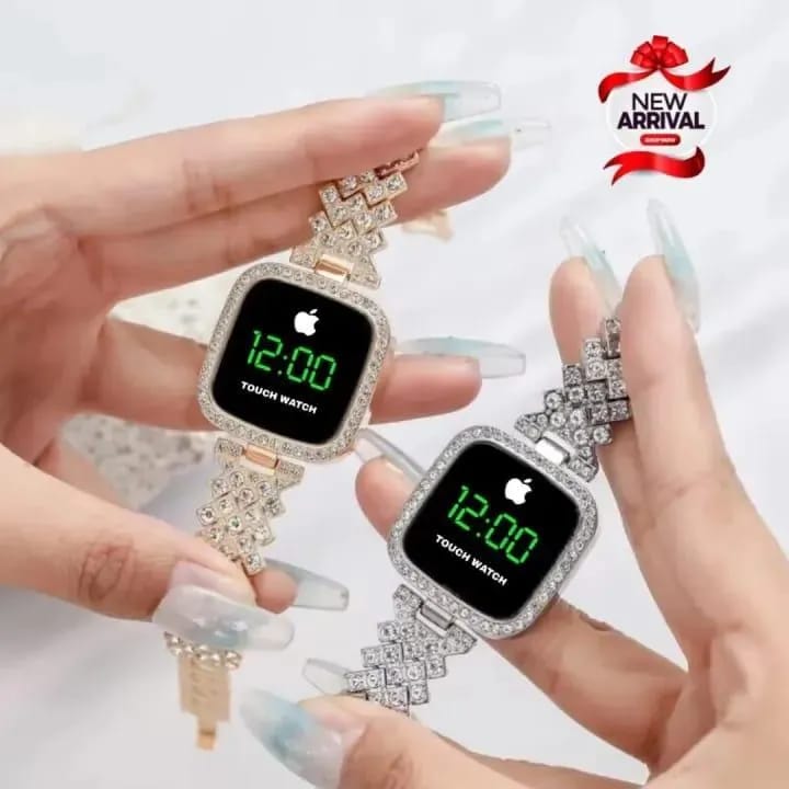 Chic Women’s Digital Display Watch with Elegant Bracelet Strap | Stylish Fashion Wristwatch for Daily Wear, Parties & Casual Outfits – 1 Pc black colour